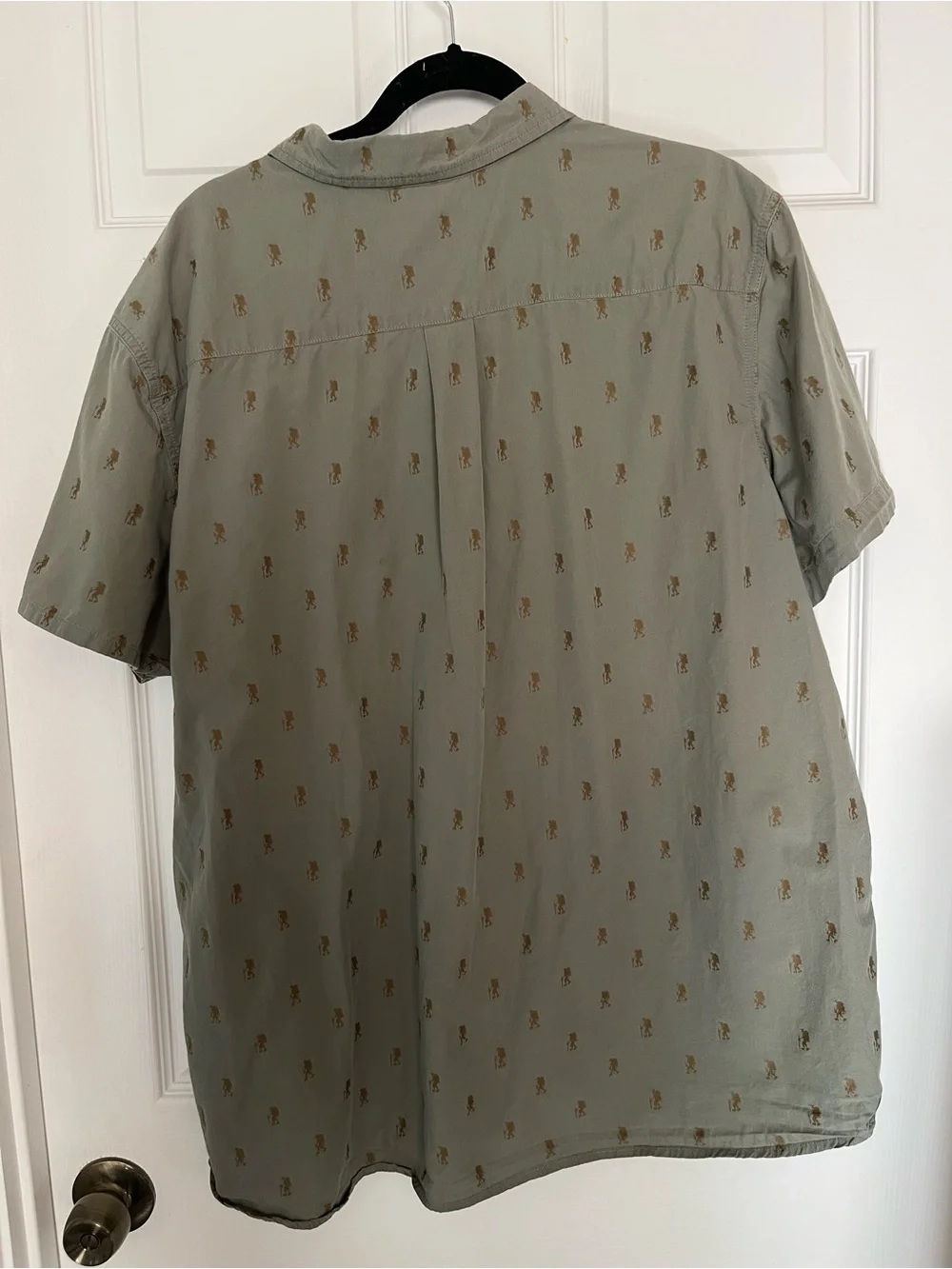 The North Face Men’s XXL Short-Sleeve Cotton Button-Up Hiking Shirt, Sage Green